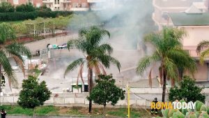 Incendio Mezzocammino: la piazza crolla dopo il rogo. La rabbia dei residenti