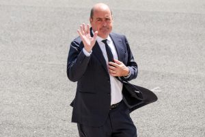 Europee, Zingaretti si sfila: "La mia candidatura non c'è". È caccia al candidato del Lazio