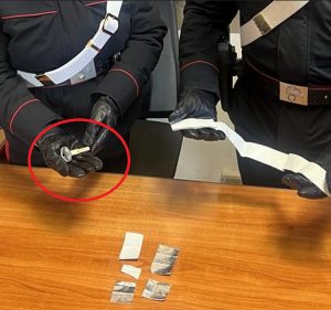 La banda del key bumping: ladri provano a entrare in casa con all'interno la proprietaria