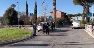 Perché è stato ucciso Alexandru Ivan? I dubbi sulla versione e sul movente, i tre ricercati che non si trovano