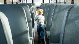 Fatture intestate ai genitori, pagamenti in nero. Le gite delle scuole di Roma sono allo sbando