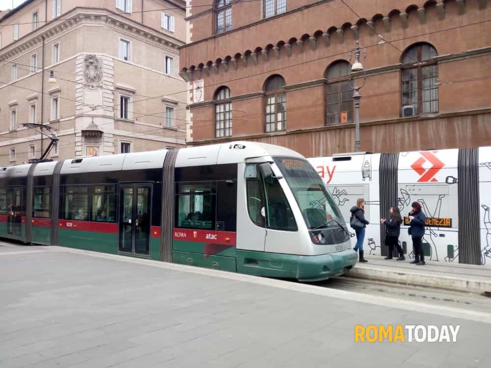 Non solo l'estate: a Roma i mesi senza tram saranno cinque. Ma per il Giubileo tutti i lavori saranno terminati