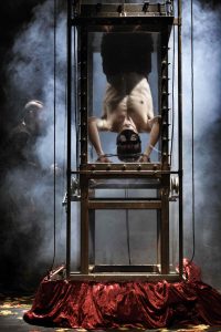"L'Uomo Calamita" al Teatro Goldoni