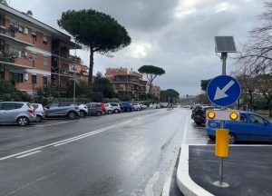 Portuense, ridisegnata via Frattini: aumentano i posti auto e diminuisce la velocità