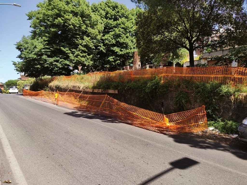 A Monteverde c'è una strada chiusa da un anno