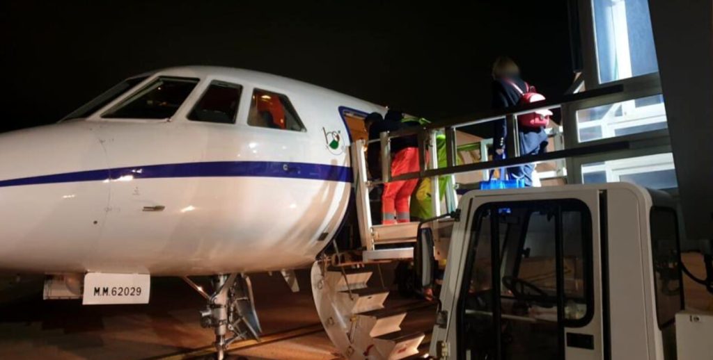 Volo salvavita da Alghero a Roma per una neonata di quattro giorni