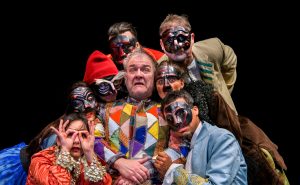 All'Ambra Jovinelli Andrea Pennacchi è Arlecchino