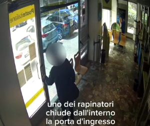 La batteria di settantenni che rapina gli uffici postali. Smantellata banda di rapinatori professionisti