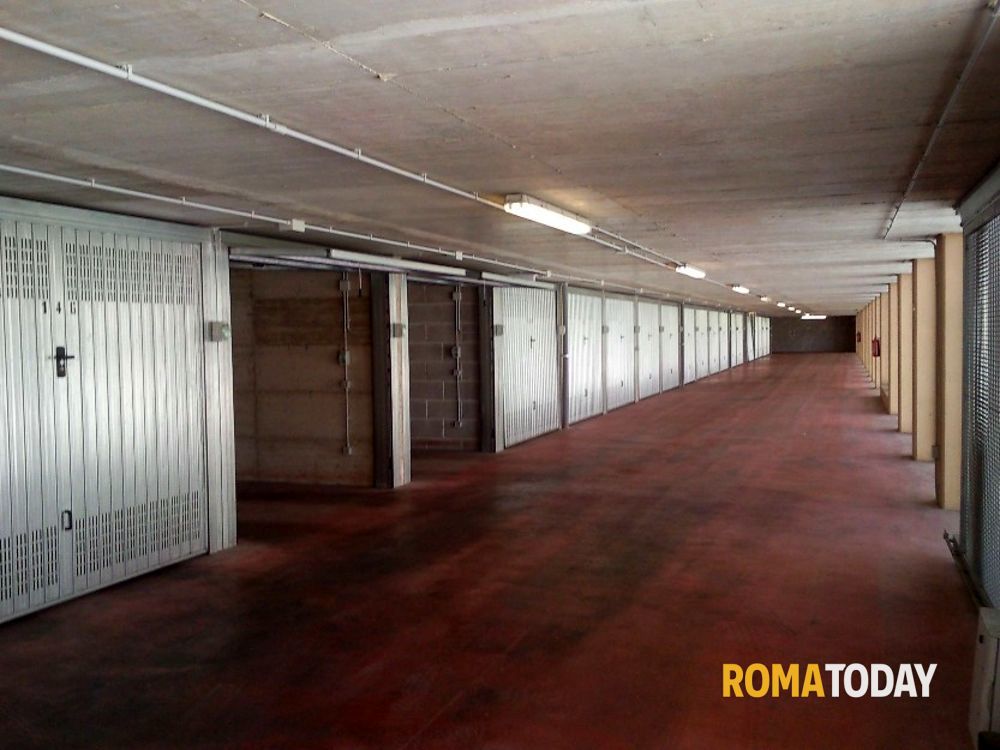 Box pagati come appartamenti. Quanto costa un posto auto a Roma, quartiere per quartiere