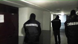Furto in villa a Roma Nord, la refurtiva in casa di un pregiudicato ai ponti dell'ex Laurentino 38