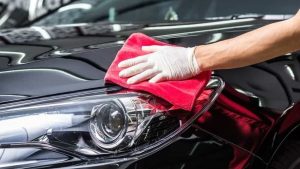 Lavoratori "in nero" in carrozzeria, multa da 10mila euro al meccanico