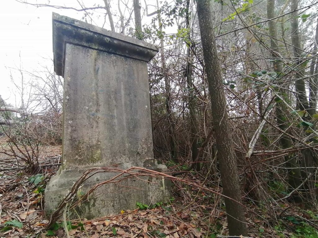 A Villa Ada scoperto un nuovo "gioiello" nascosto: è il cippo di Monte Antenne