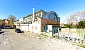 Da teatro dei rave a Casa della Cultura. La visione dei giovani di Ostia