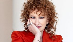 Fiorella Mannoia con l'orchestra sinfonica a Caracalla