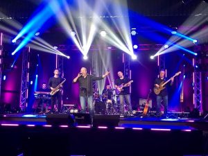 "Gente distratta ...In cerca di Pino Daniele" al Teatro Ghione