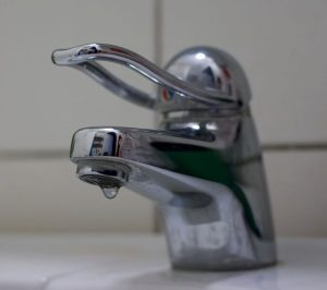 Prati senz'acqua, arrivano le autobotti: tutte le strade interessate
