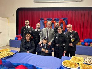 Angelo Bonelli festeggia a Roma i 100 anni del padre, ex carabiniere: "Ha combattuto la mafia in Sicilia"
