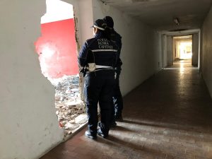 Sgomberato il quinto ponte del Laurentino 38. Proteste dei residenti
