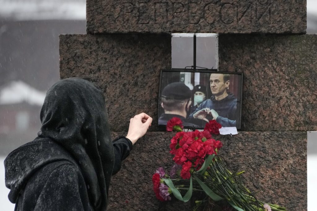 Morte di Navalny, lunedì a Roma manifestazione anti Putin. Ci sarà anche Gualtieri