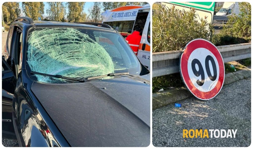 Cartello stradale colpisce macchina in autostrada, ferite due donne. Il racconto: "Sono una miracolata"