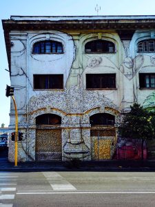 Porto Fluviale, inizia il restyling. Comune e Regione litigano e 54 famiglie finiranno per strada