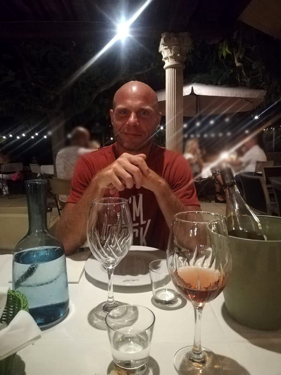 Paolo Pasqualini sbranato dai cani, il legale dei padroni dei rottweiler: "Sono sconvolti. Il cancello era chiuso"