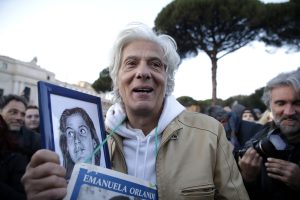 Pietro Orlandi attacca Gasparri sul caso di Emanuela: "Per lui 40 anni non bastano"