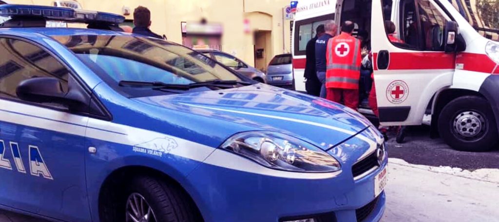 Accoltella rivale e lo abbandona a terra in una pozza di sangue: condannato a 7 anni
