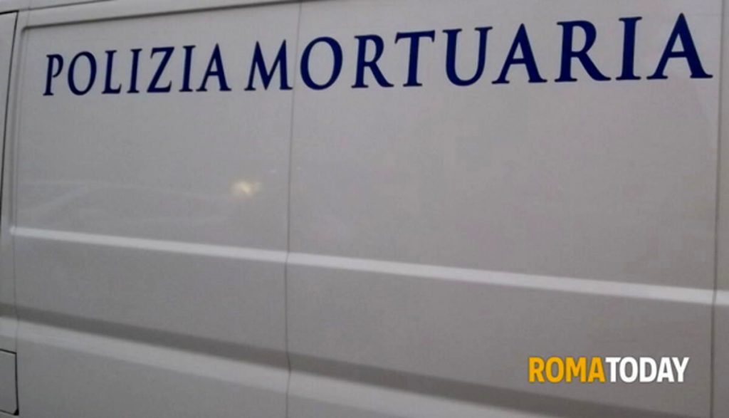 Tragedia al distributore di carburante, morto un uomo