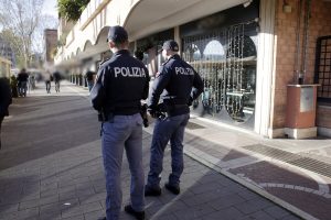 Aboudramane Diaby, chi è l'ex calciatore della Roma che ha sequestrato il figlio del 'Sorcio'
