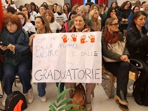 Caos assunzioni delle educatrici, perché asili e materne di Roma rischiano di restare senza maestre