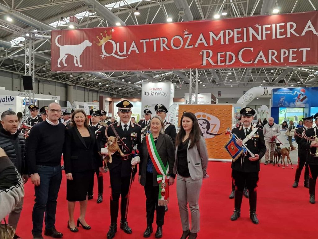 Quattro zampe, dalla fiera il Campidoglio lancia un appello: “Visitate i nostri canili”