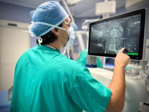 A Villa Stuart un robot guiderà i medici negli interventi di chirurgia spinale
