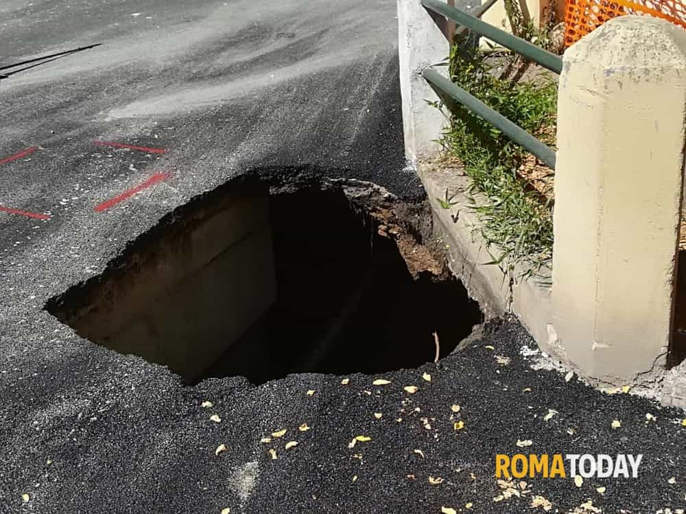 Maxi voragine a Centocelle, dopo tre anni a marzo i lavori: tutte le fasi della riparazione