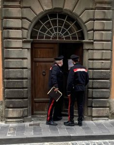 In un appartamento del centro una struttura per anziani abusiva