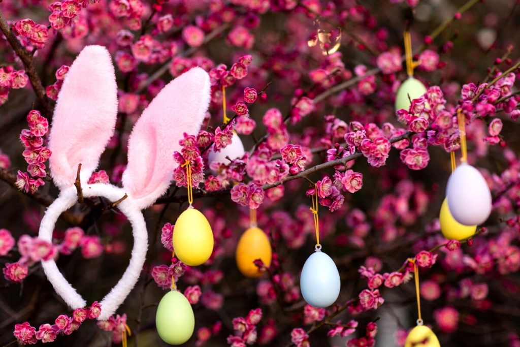 L’albero di Pasqua nelle case degli italiani: spunti creativi per addobbarlo