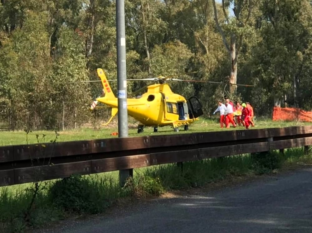 Incidente sull'Ardeatina: pedone muore travolto da un camion sulle strisce