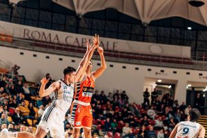 La Luiss Roma gioca alla pari con la capolista ma viene beffata dal buzzer beater