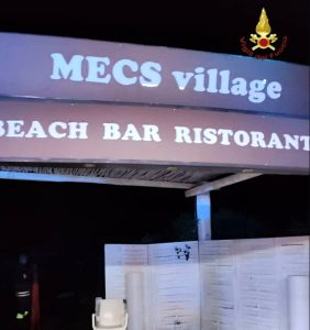 L'incendio al Mecs di Capocotta è doloso: trovate bombole gpl