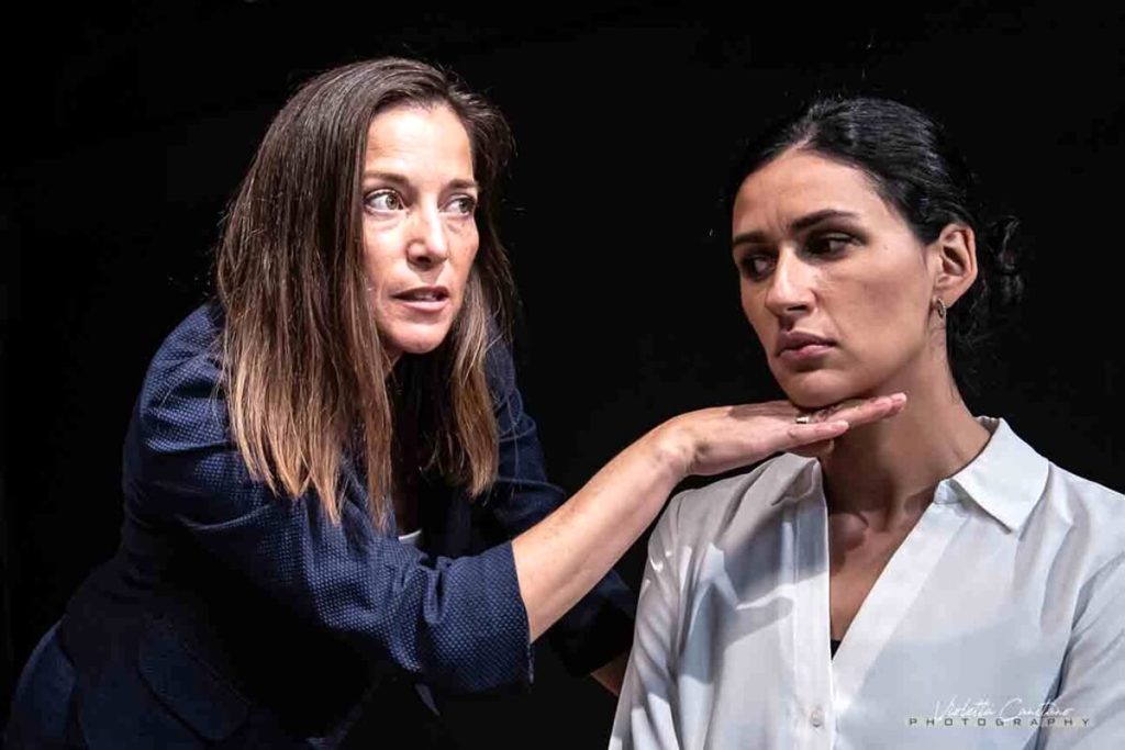 La Tinelaria, lo spettacolo a Teatrosophia