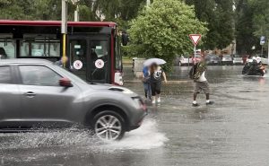 Meteo, allerta gialla a Roma e nel Lazio per 36 ore: previsti venti di burrasca e temporali