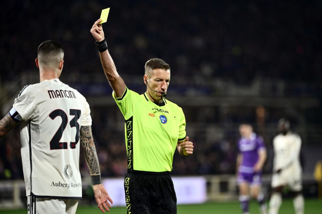 Fiorentina-Roma 2-2: Svilar pararigori, Mancini in confusione
