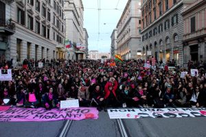 L’8 marzo è sciopero generale. Dai trasporti, ai nidi, scuola e uffici: ecco chi si ferma