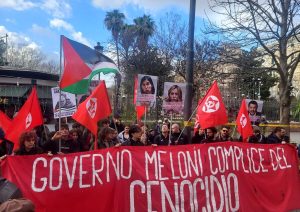 A Roma corteo pro-Palestina: "Governo Meloni complice del genocidio"