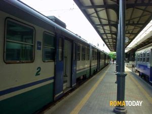 Lavori sulla linea ferroviaria Roma - Firenze: nel week end treni in ritardo, deviati e cancellati