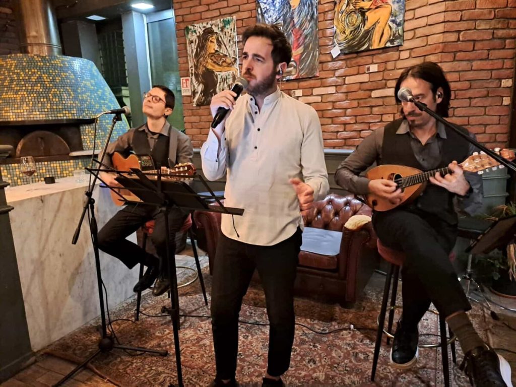 Rubato l'impianto audio da 3mila euro al Trio Monti. Lanciata una raccolta fondi per ricomprarlo