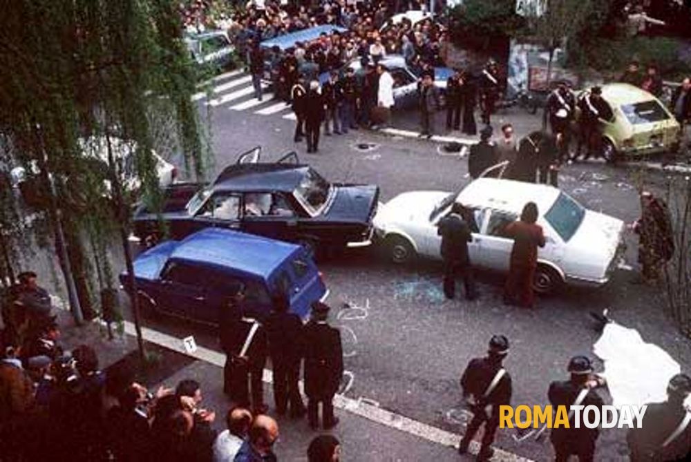 Aldo Moro, 46 anni fa la strage di via Fani. Meloni: "Ricordare affinché anni bui non tornino mai più"