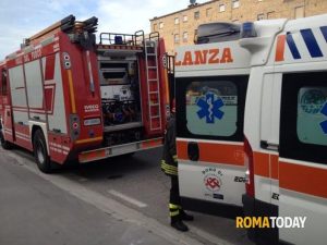 Non risponde alle chiamate dei familiari, trovato morto in casa