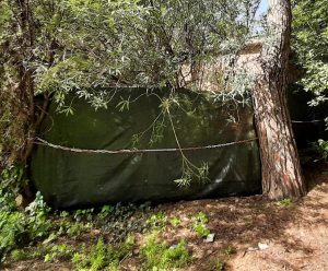 Da cabina Acea a rifugio con “orticello”. A Roma sud scatta la protesta dei cittadini
