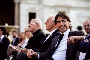 "l governo blocchi per 5 anni nuovi B&B. A Roma serve un palazzo dello sport da 18.000 posti"